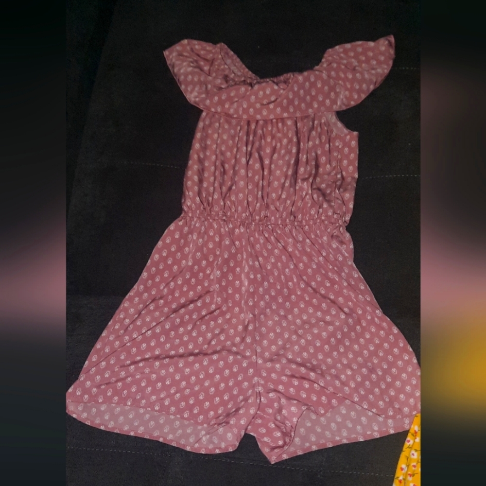 Size 10/12 littl3 girl's clothes